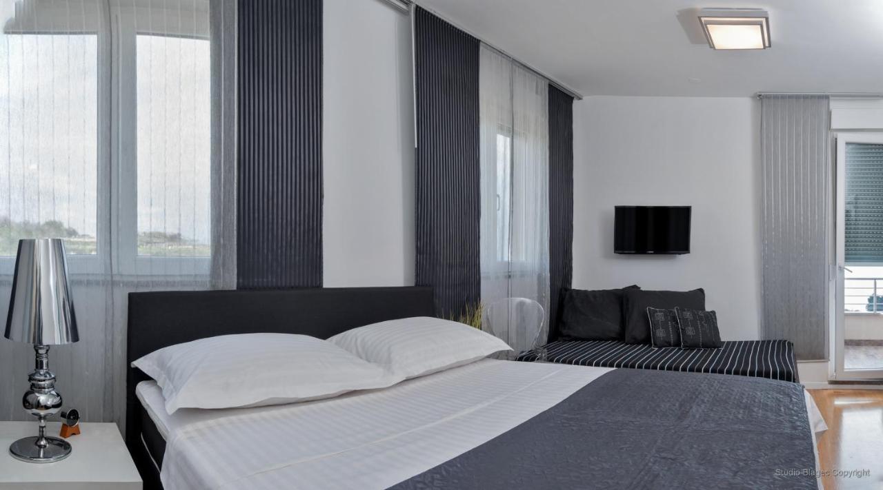 4Me Apartments Vranjic Экстерьер фото